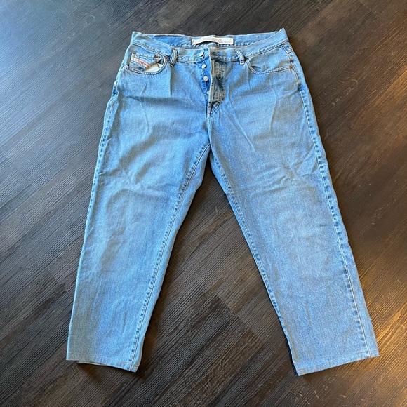 Diesel Jeans - Picture 1 of 2